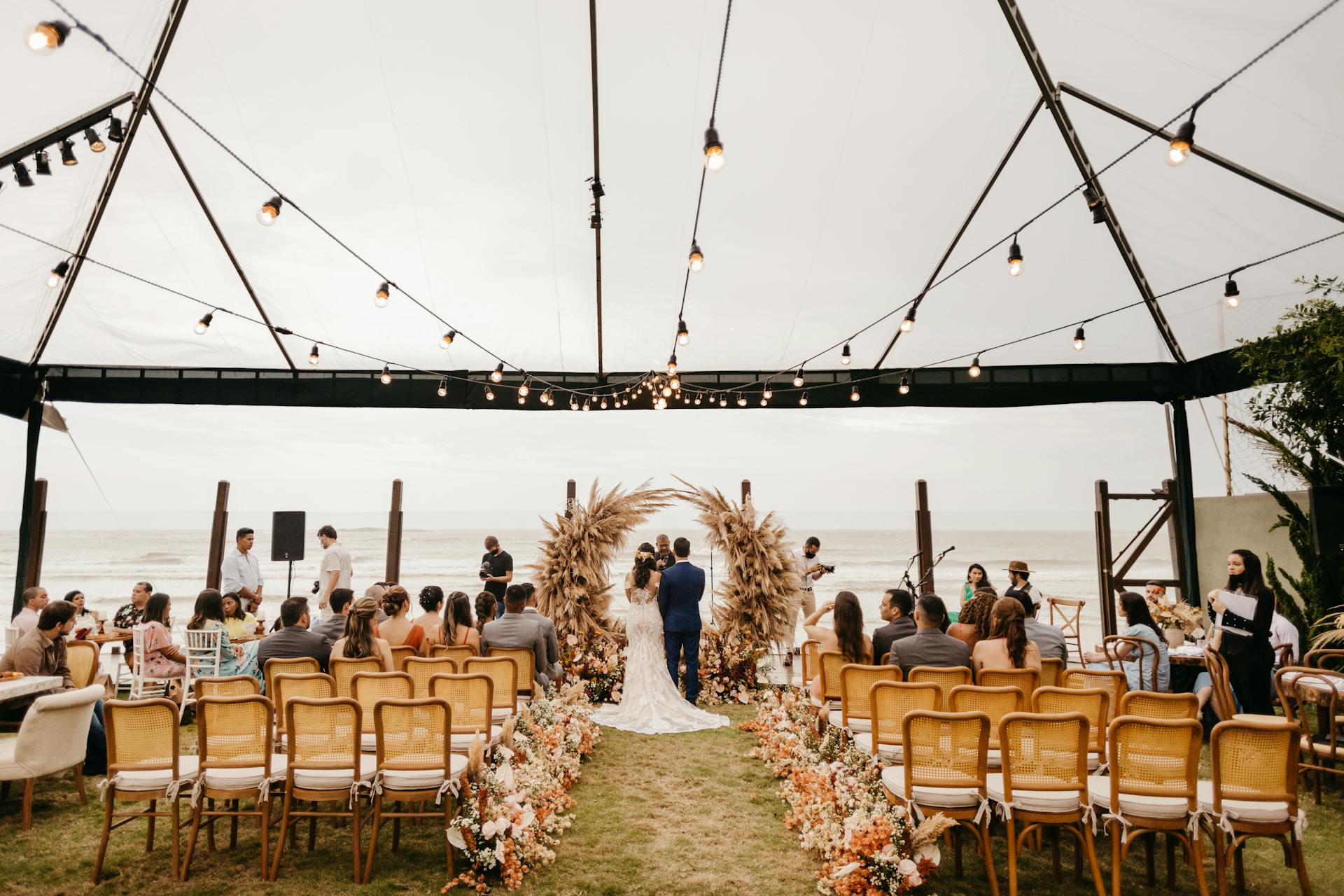 wedding venue outside water